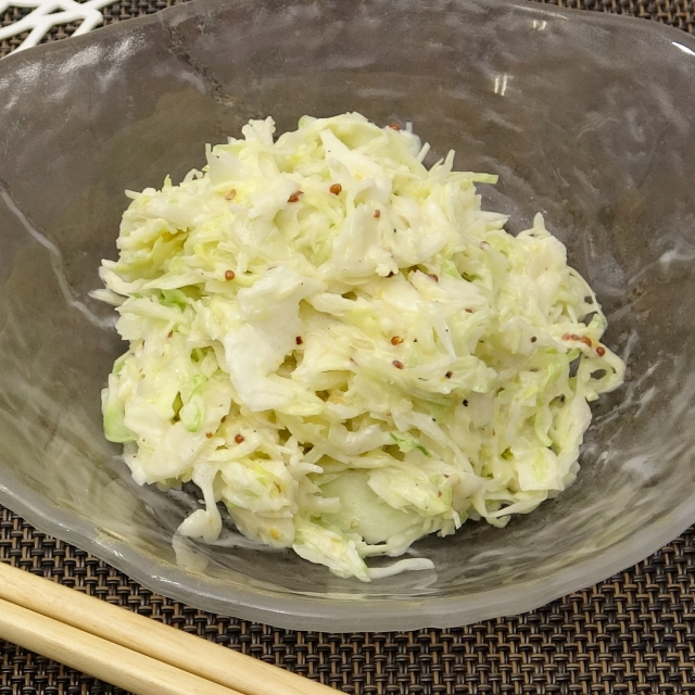 簡単レシピ愛好家さんのコンビニキャベツの千切りコールスロー